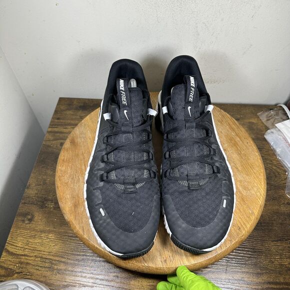 Nike Free Metcon 5 Shoes Mens Size 13 Black White Training Running FN6616-002 main image 5